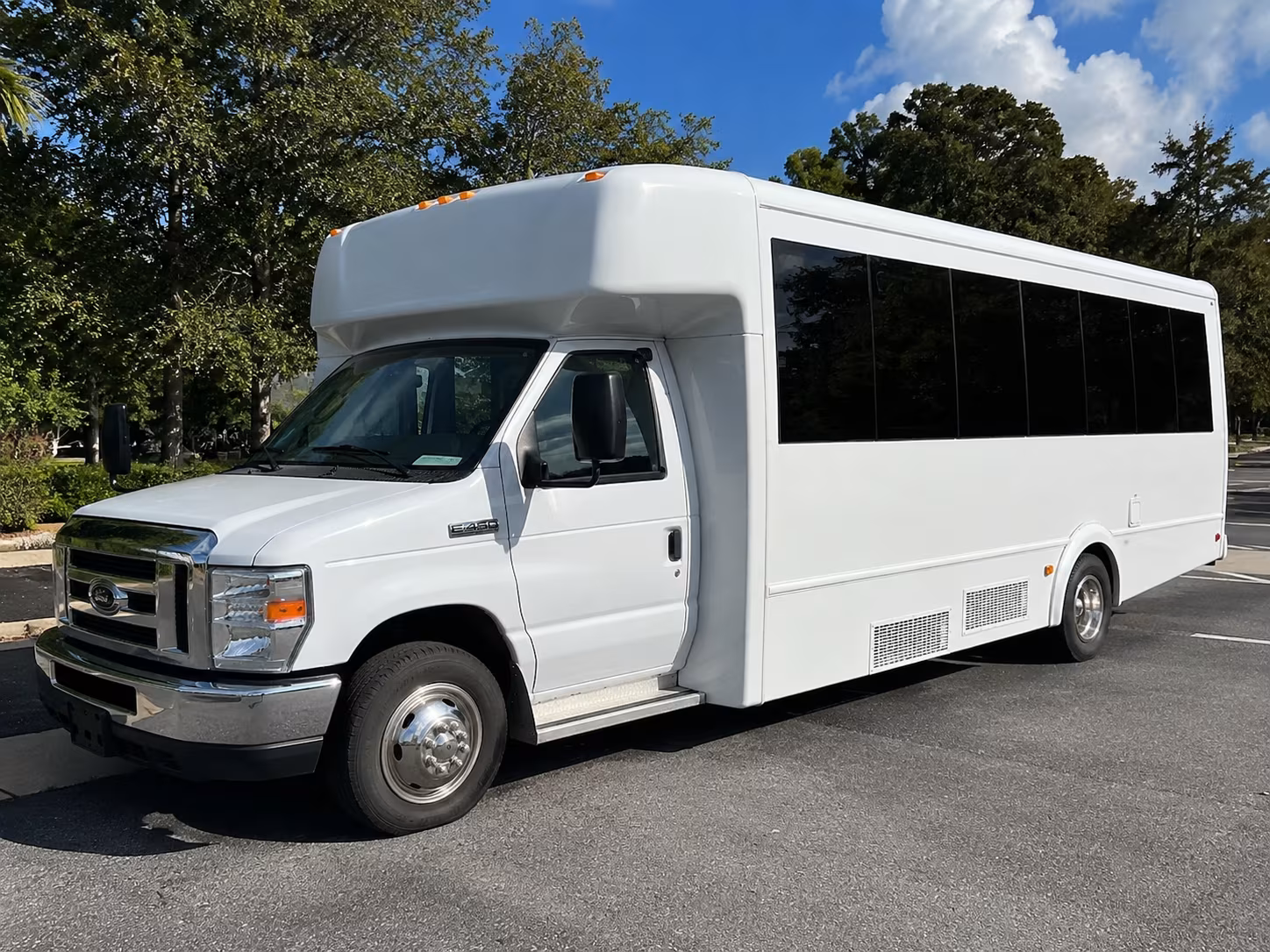 carlsbad concert party bus rental