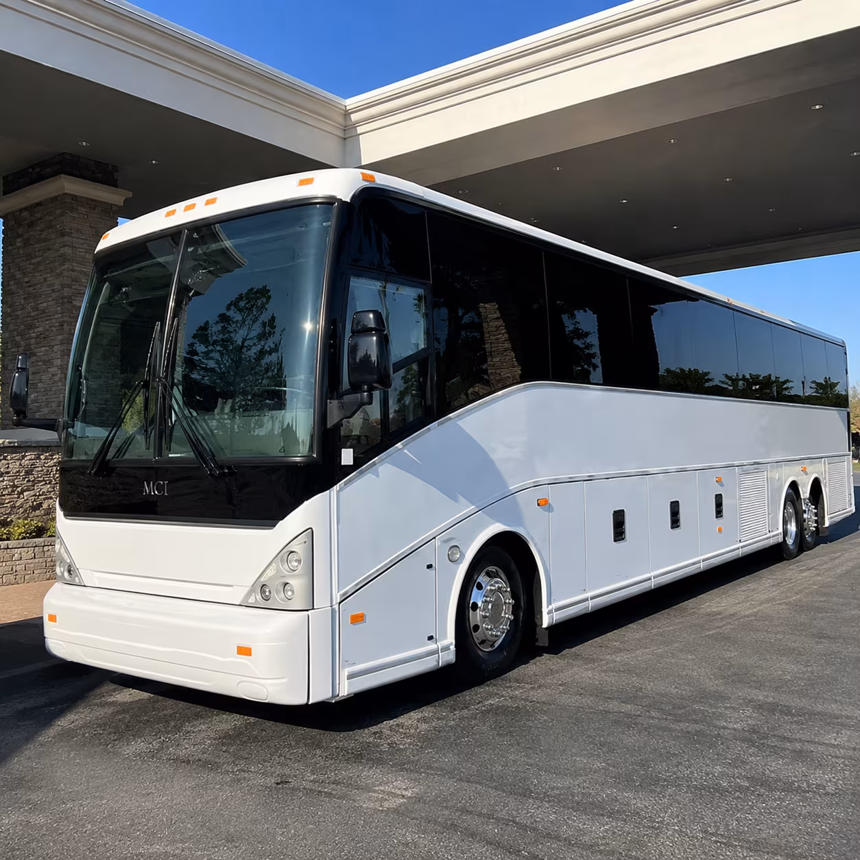 prom venue buses to the omni la costa resort and the crossings at carlsbad